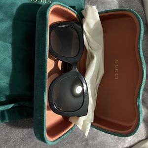 Gucci sunglasses